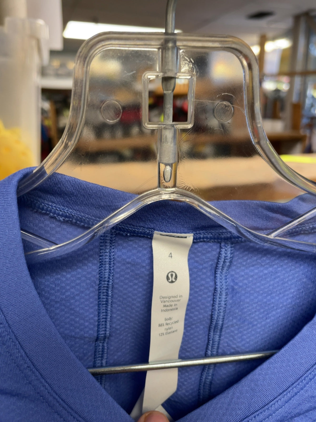 lululemon Size 4 Cropped Long Sleeve Shirt Blue