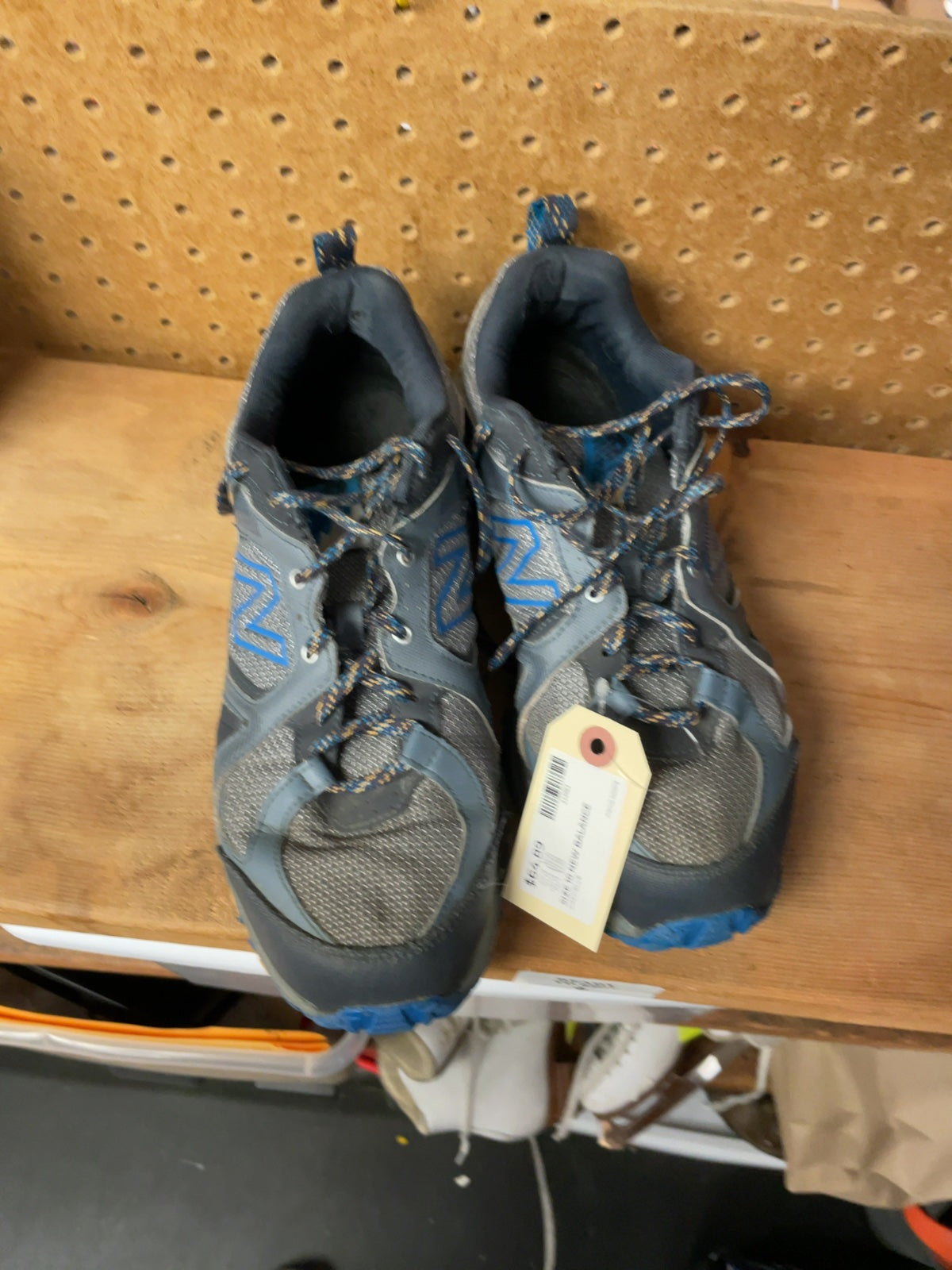 New Balance Size 10 Trail Running Shoes