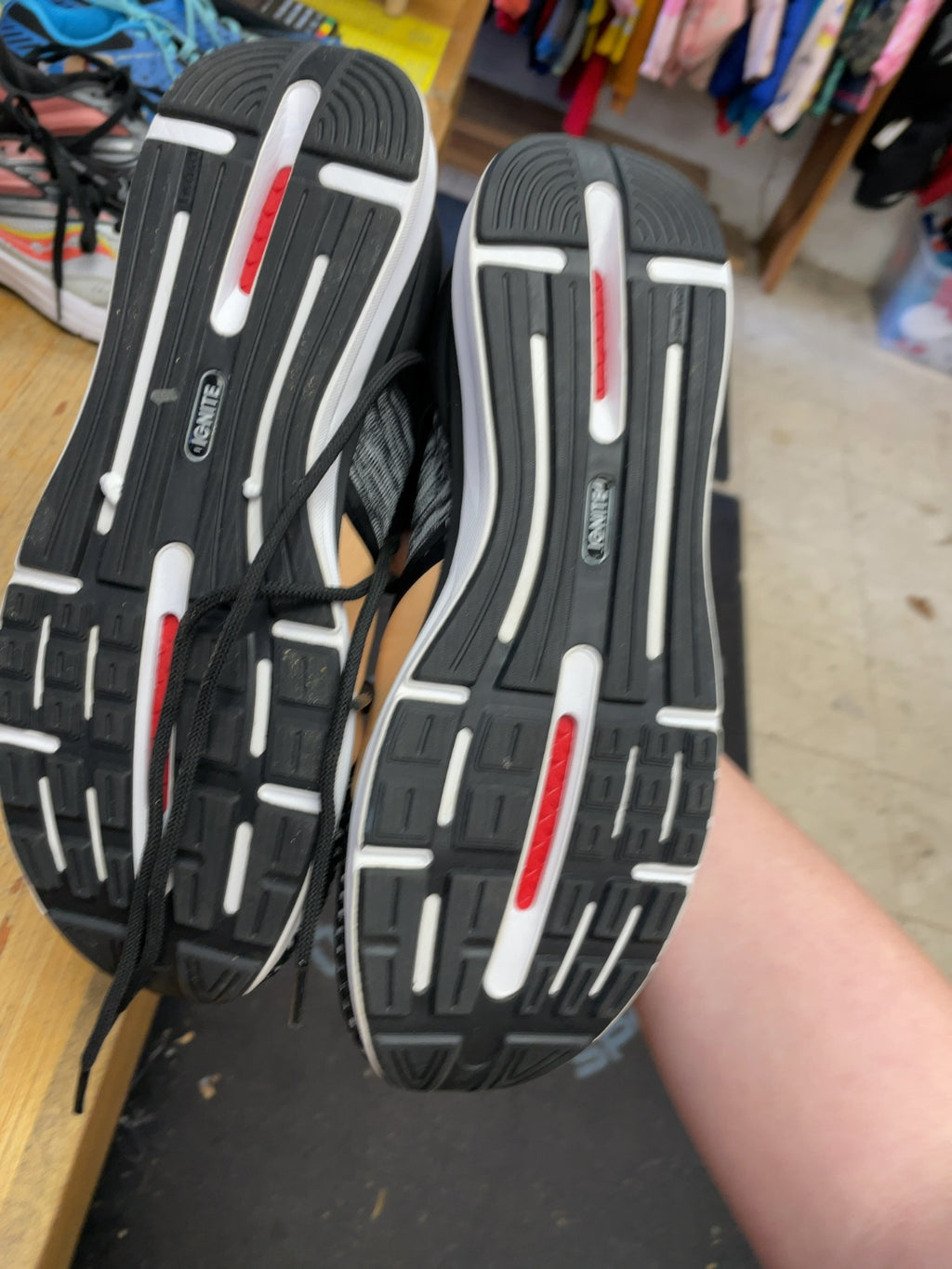 Puma Ignite evoKNIT Size 9 Running Shoes