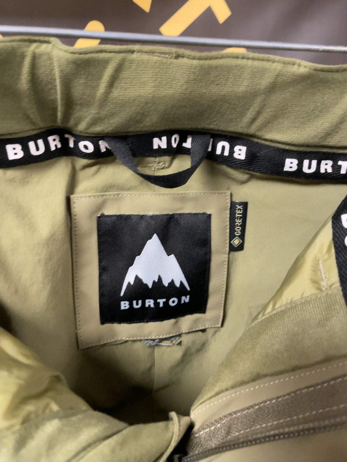 Burton GORE-TEX Snowboard Pants 32" Waist