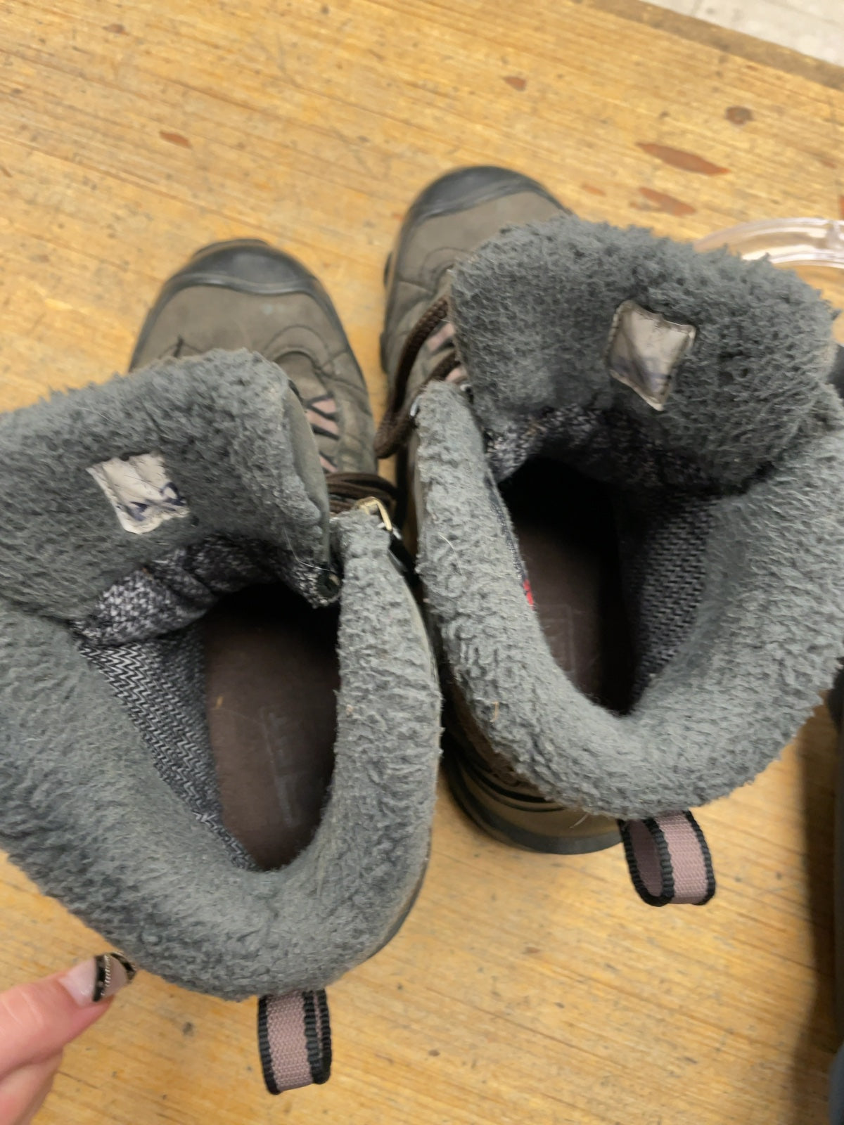 Oboz Size 9 Hiking Boots Grey Brown