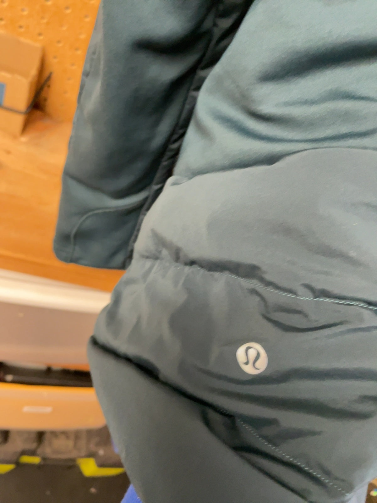 Lululemon Down For It All Jacket Size 8 Green