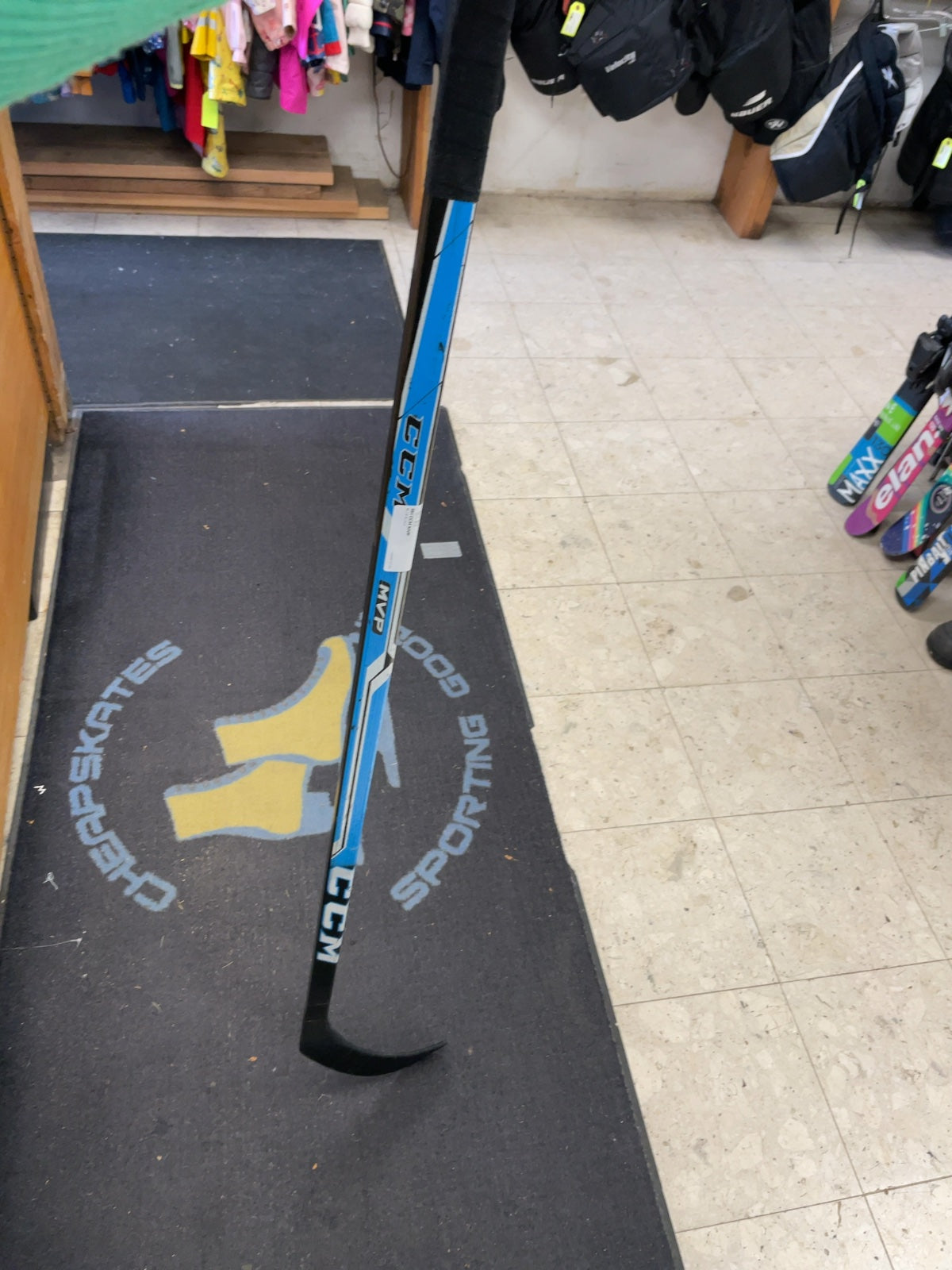 CCM MVP Junior 50 Flex Right Hand Ice Hockey Stick