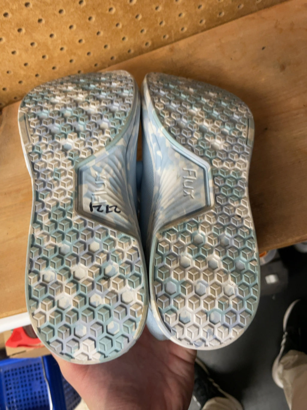 Flux Adapt Runner Size 9 Men's / 10.5 Women's Running Shoes - Light Blue