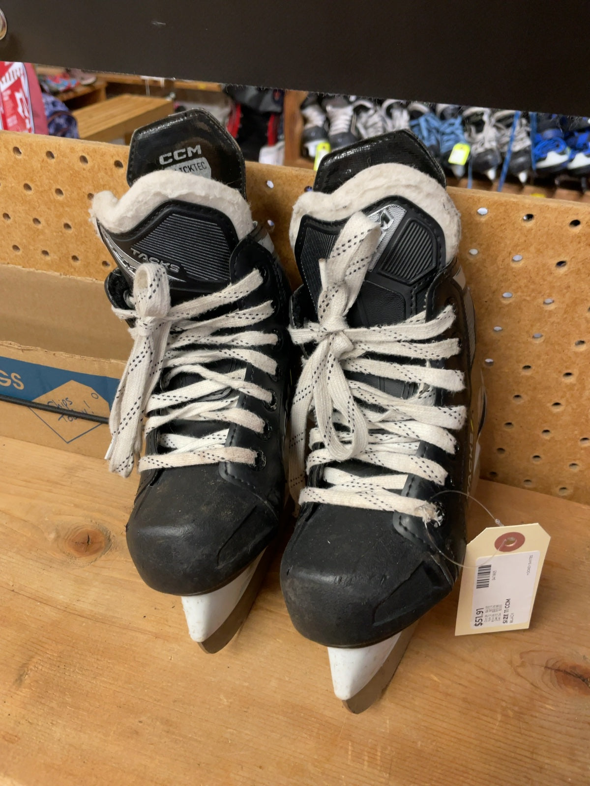 CCM Tacks AS 580 Size 11 Hockey Skates