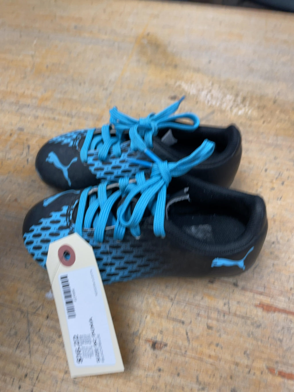 Puma Size 9C Soccer Cleats