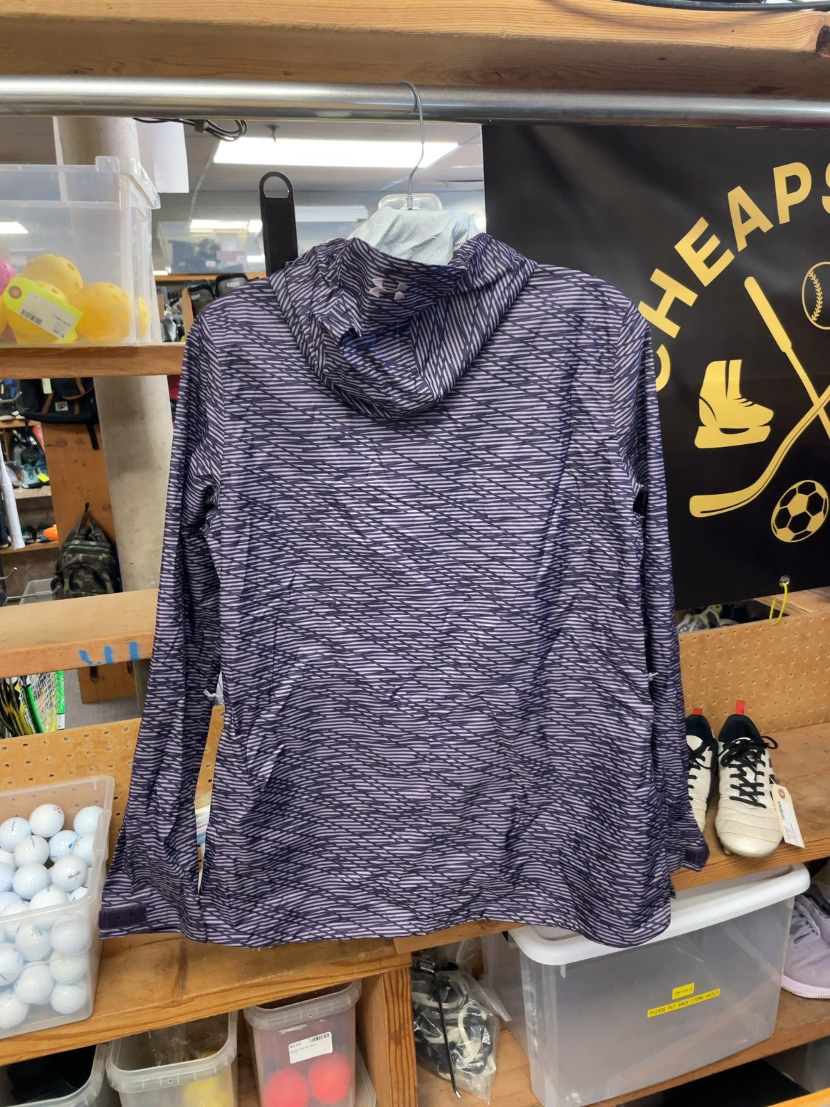 Under Armour Hooded Rain Jacket Size M Purple