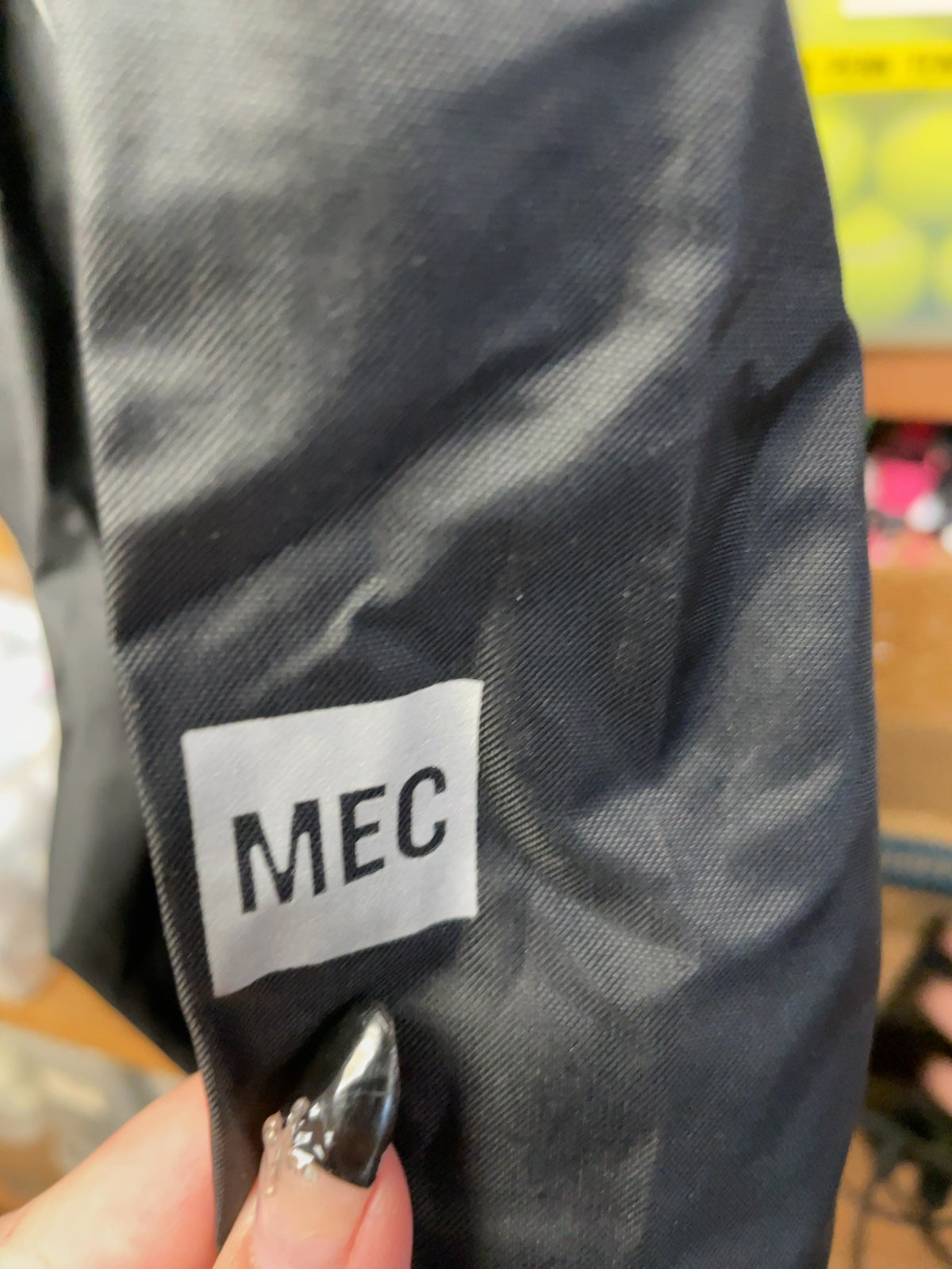 MEC Youth Rain Pants Size 14 Black