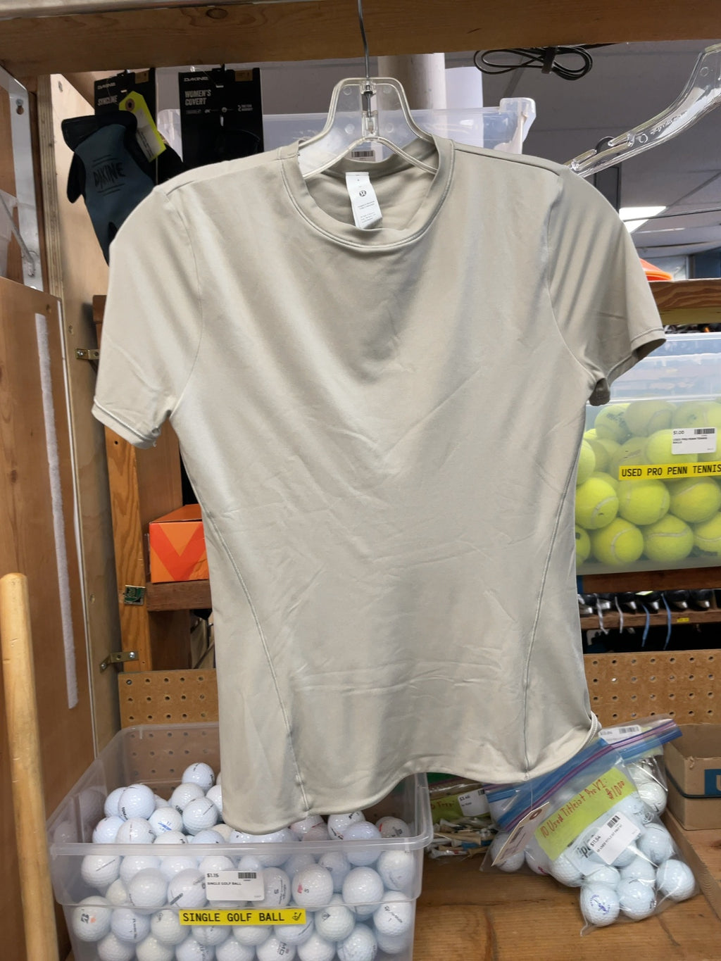 lululemon Short Sleeve T-Shirt Size M Beige