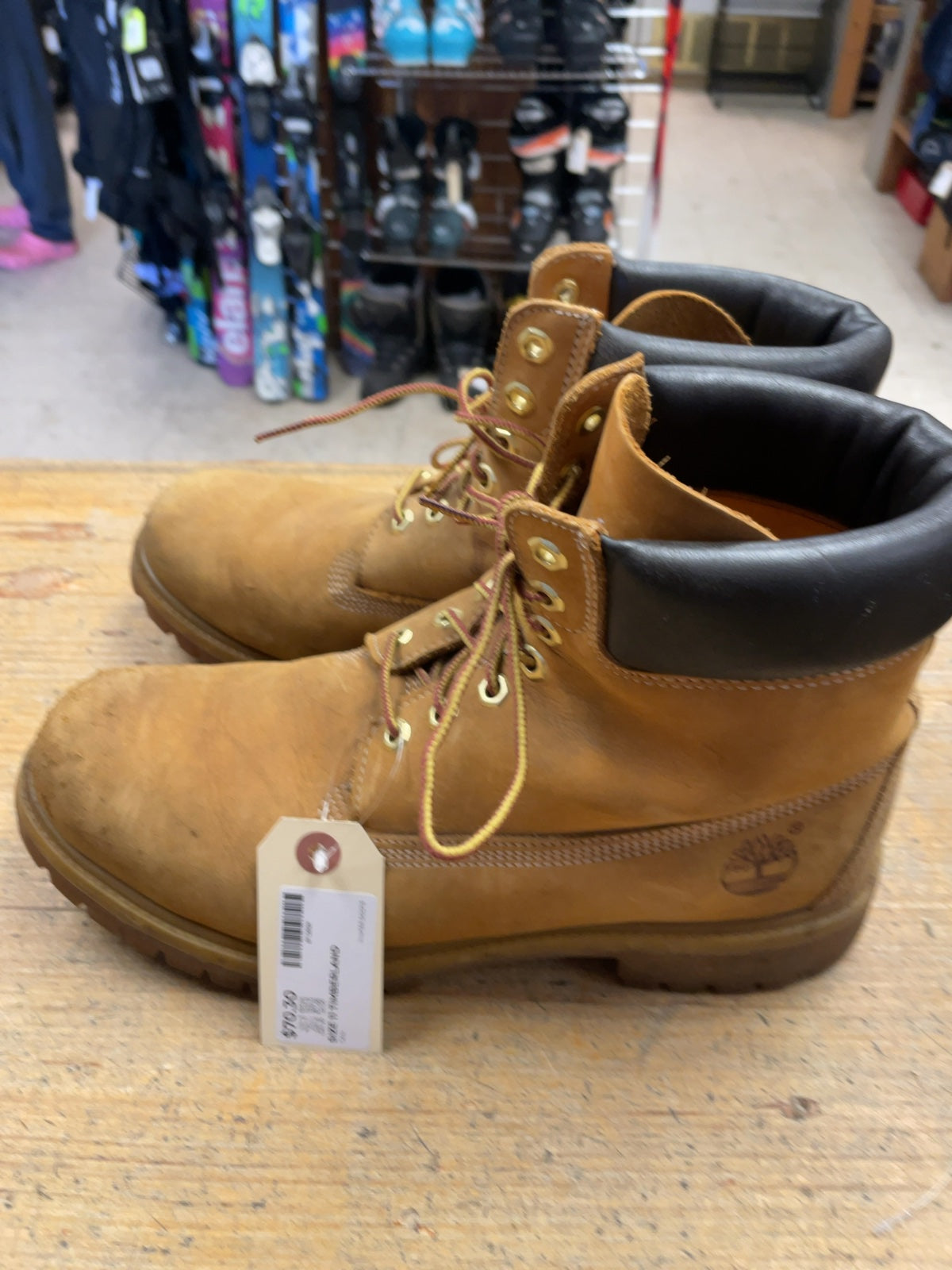 Timberland 6-Inch Premium Waterproof Boot Size 11 M Wheat