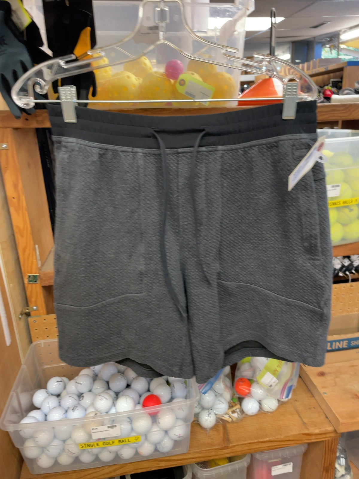 Lululemon Fleece Athletic Shorts Size L Grey/Black