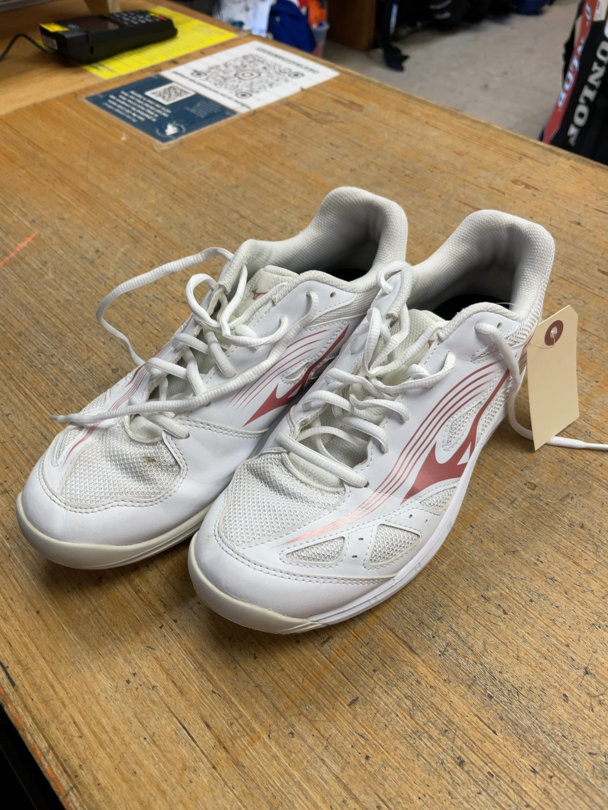 Mizuno Cyclone Speed 3 Size 9.5 Indoor Court Shoes