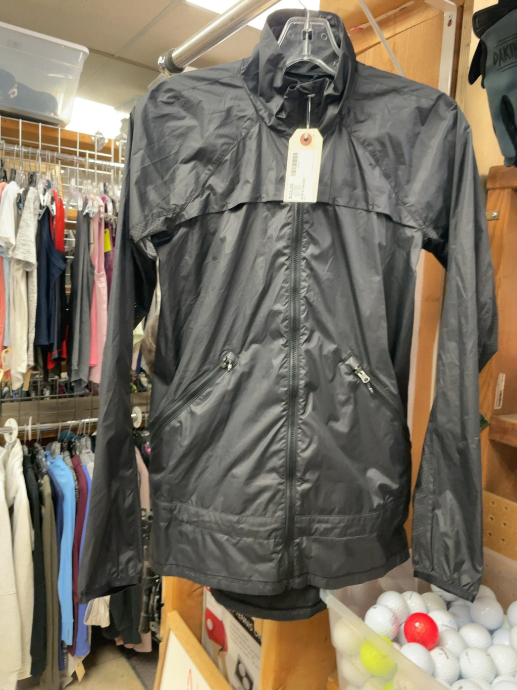 Lululemon Size 8 Lightweight Full Zip Windbreaker Running Jacket