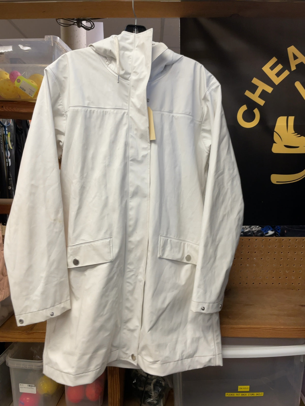 Helly Hansen Ladies Size M Rain Jacket White