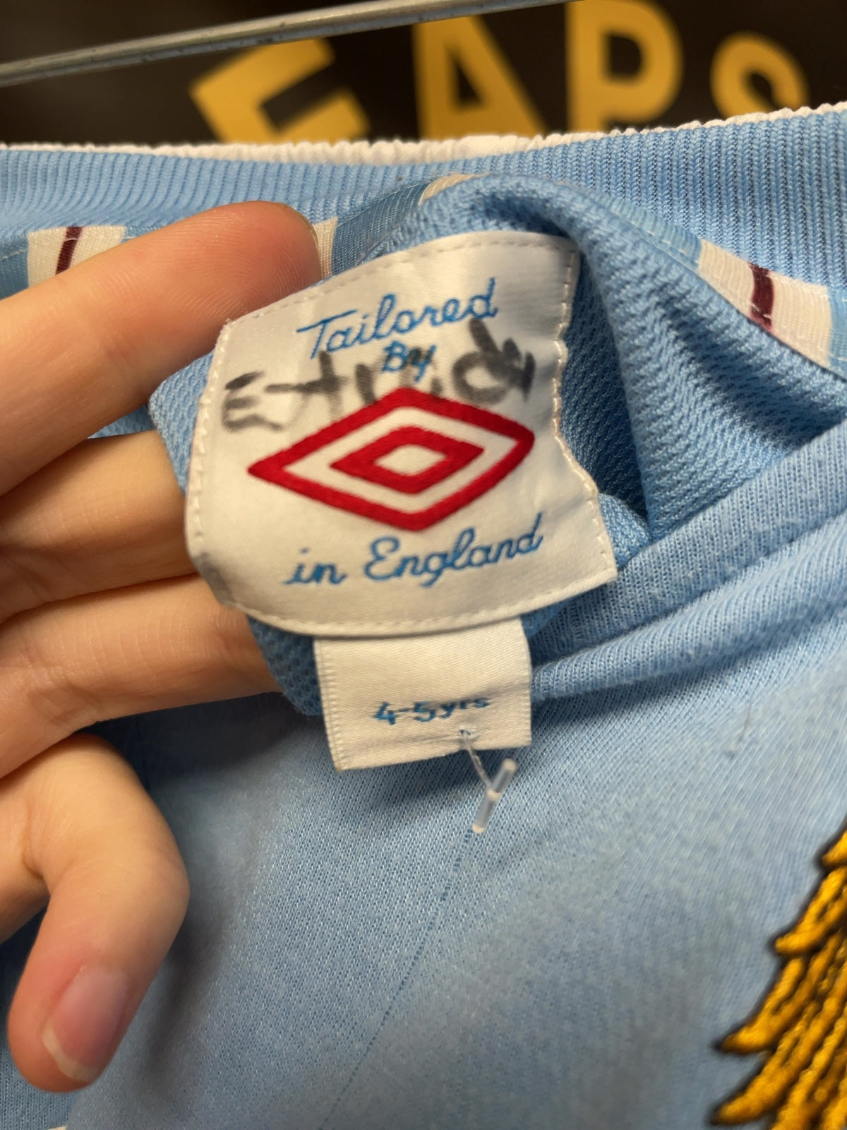 Umbro Manchester City De Jong #34 Soccer Kit Size 4-5 Yrs