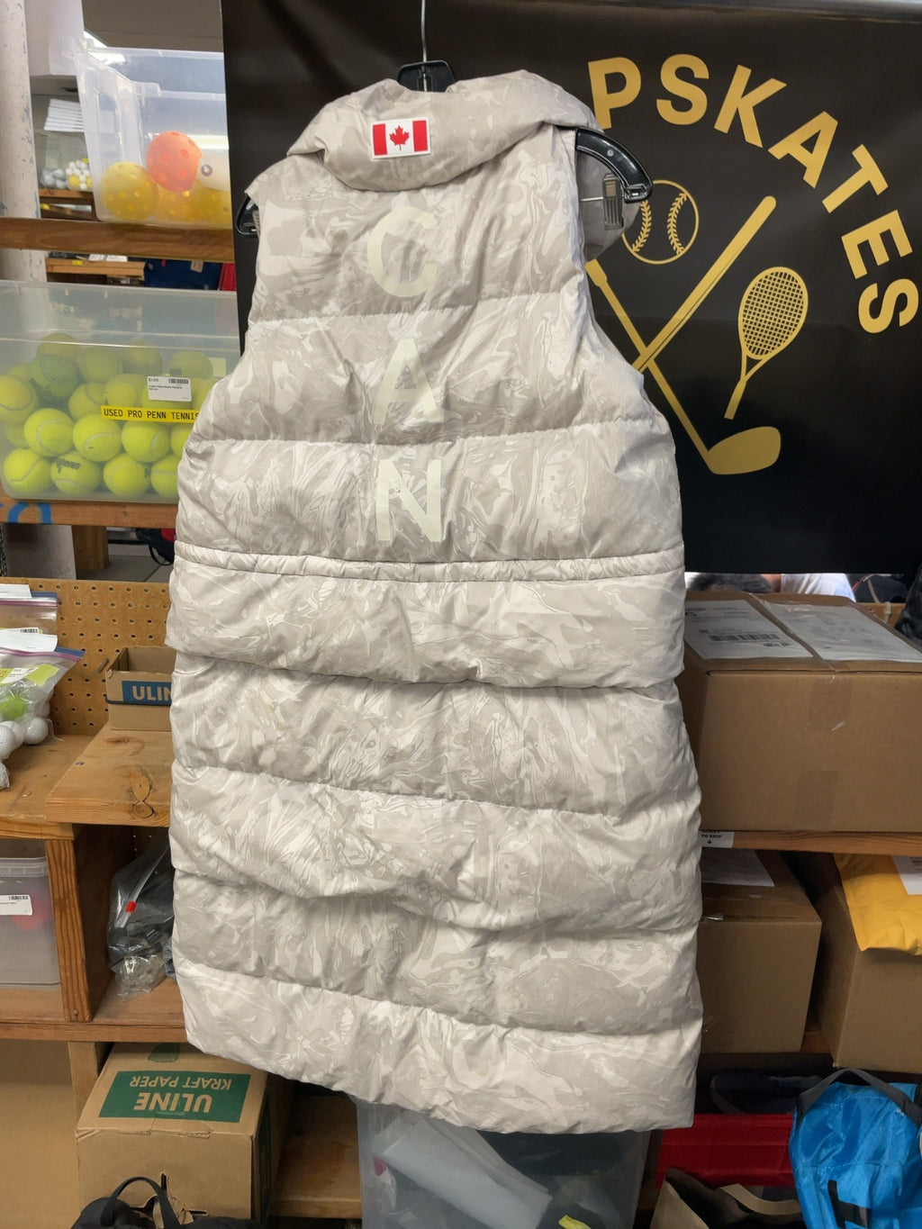 Lululemon Team Canada Long Puffer Vest Size 8