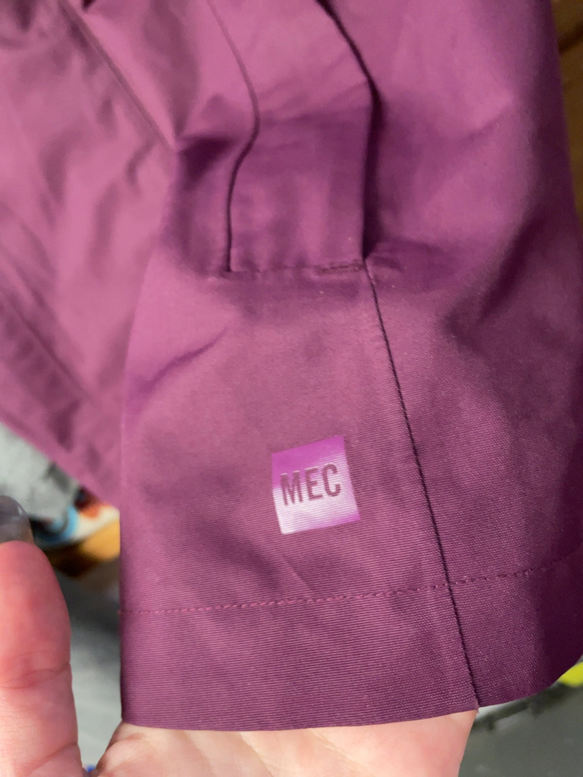 MEC Hooded Winter Jacket Women's Size L Purple