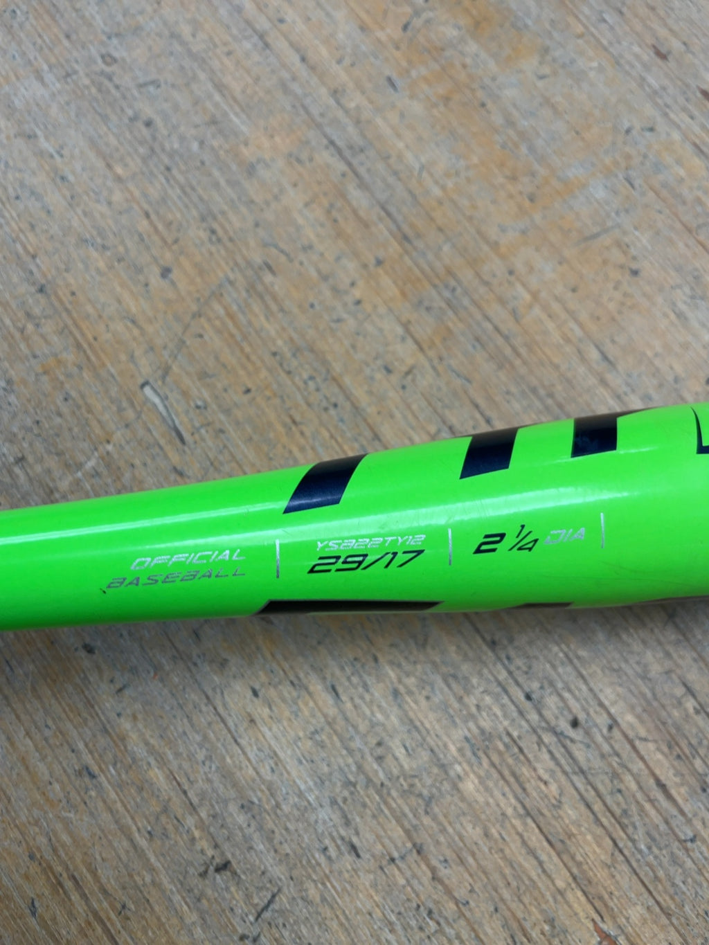 Easton Typhoon 29" 17 oz USA Baseball Bat (-12)