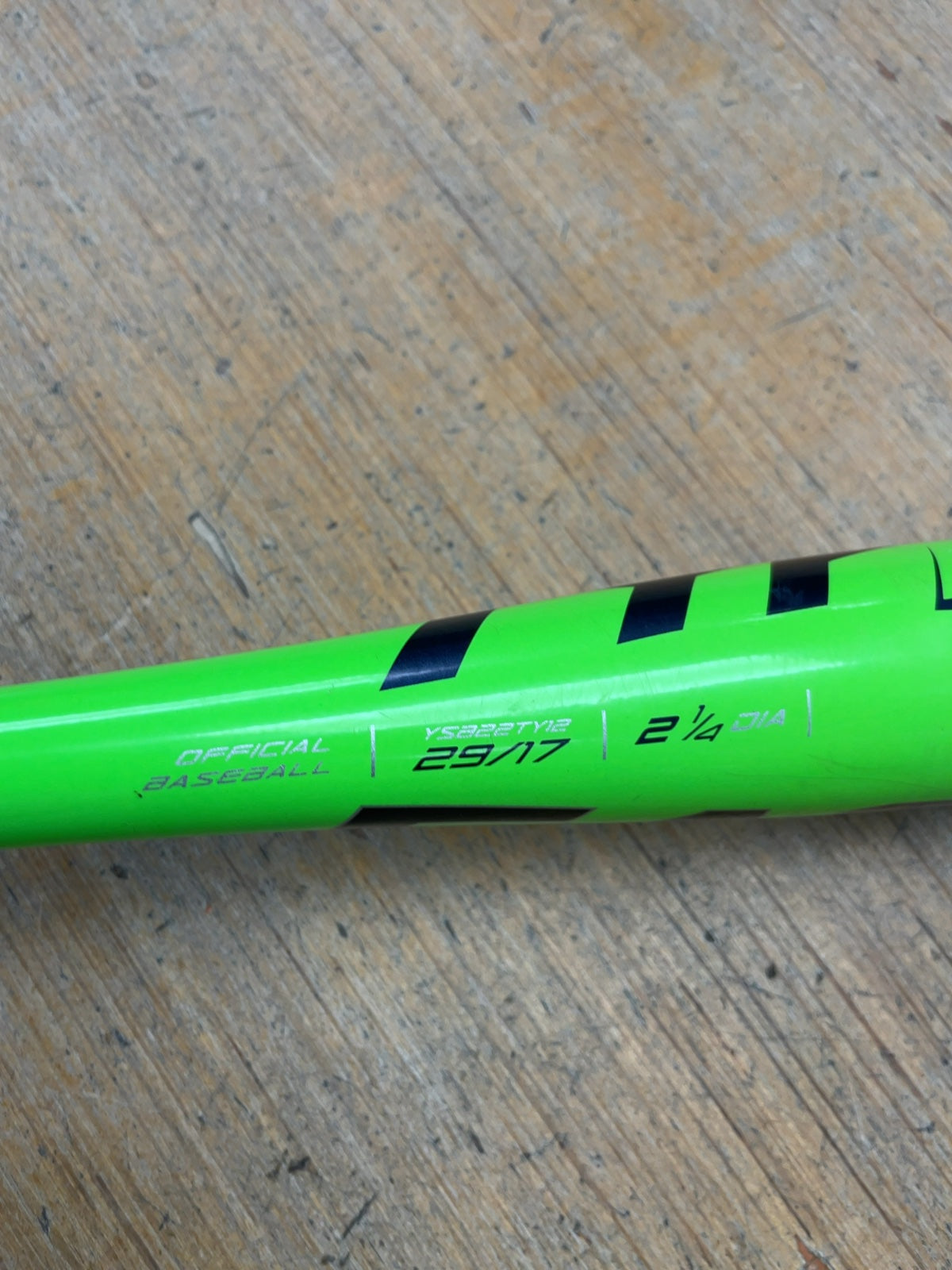 Easton Typhoon 29" 17 oz USA Baseball Bat (-12)