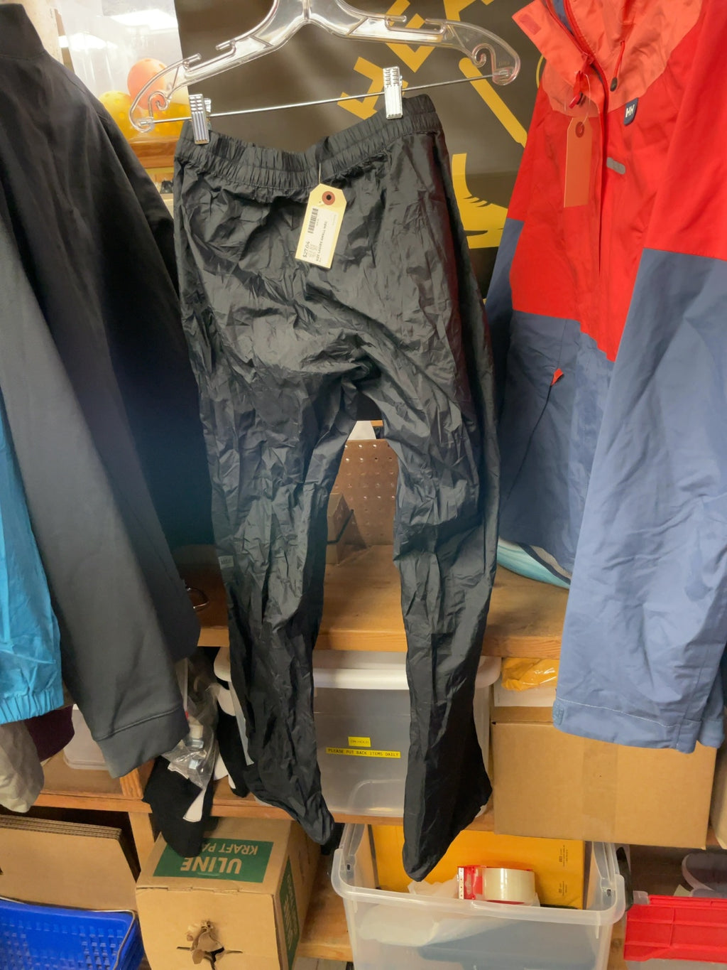MEC Rain Pants Size Small