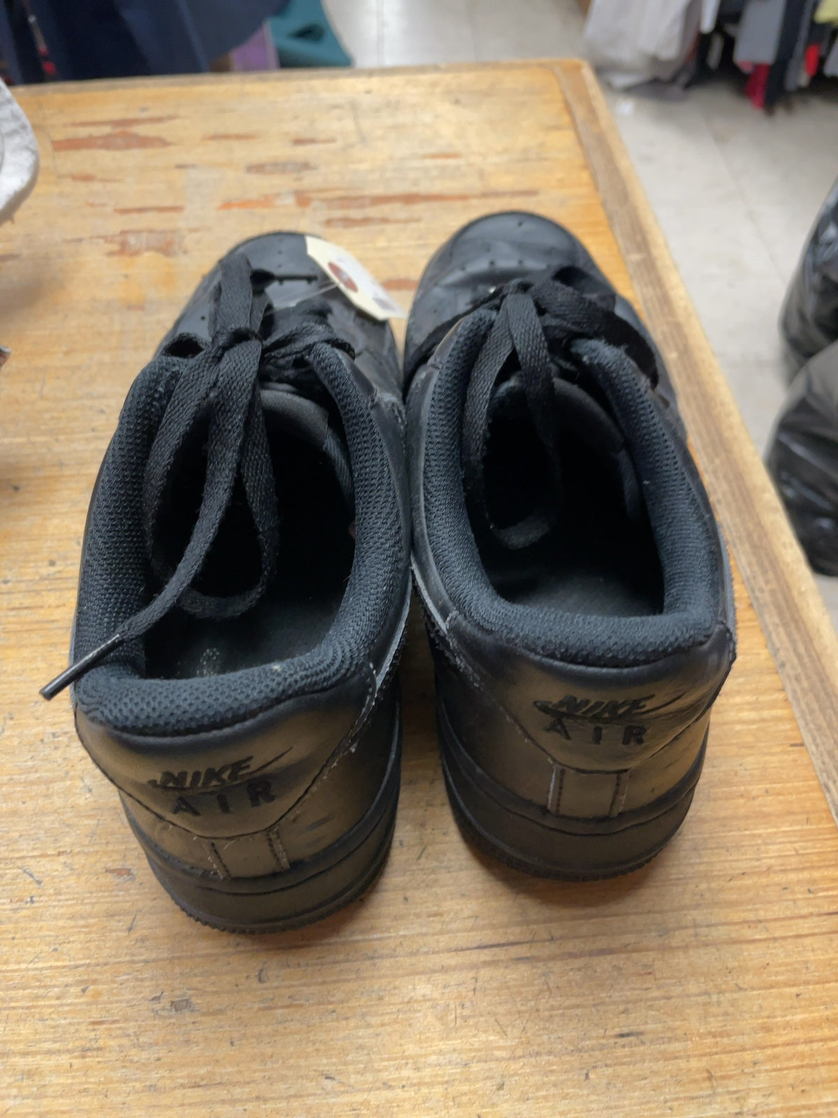 Nike Air Force 1 Low Size 8.5 Black Sneakers