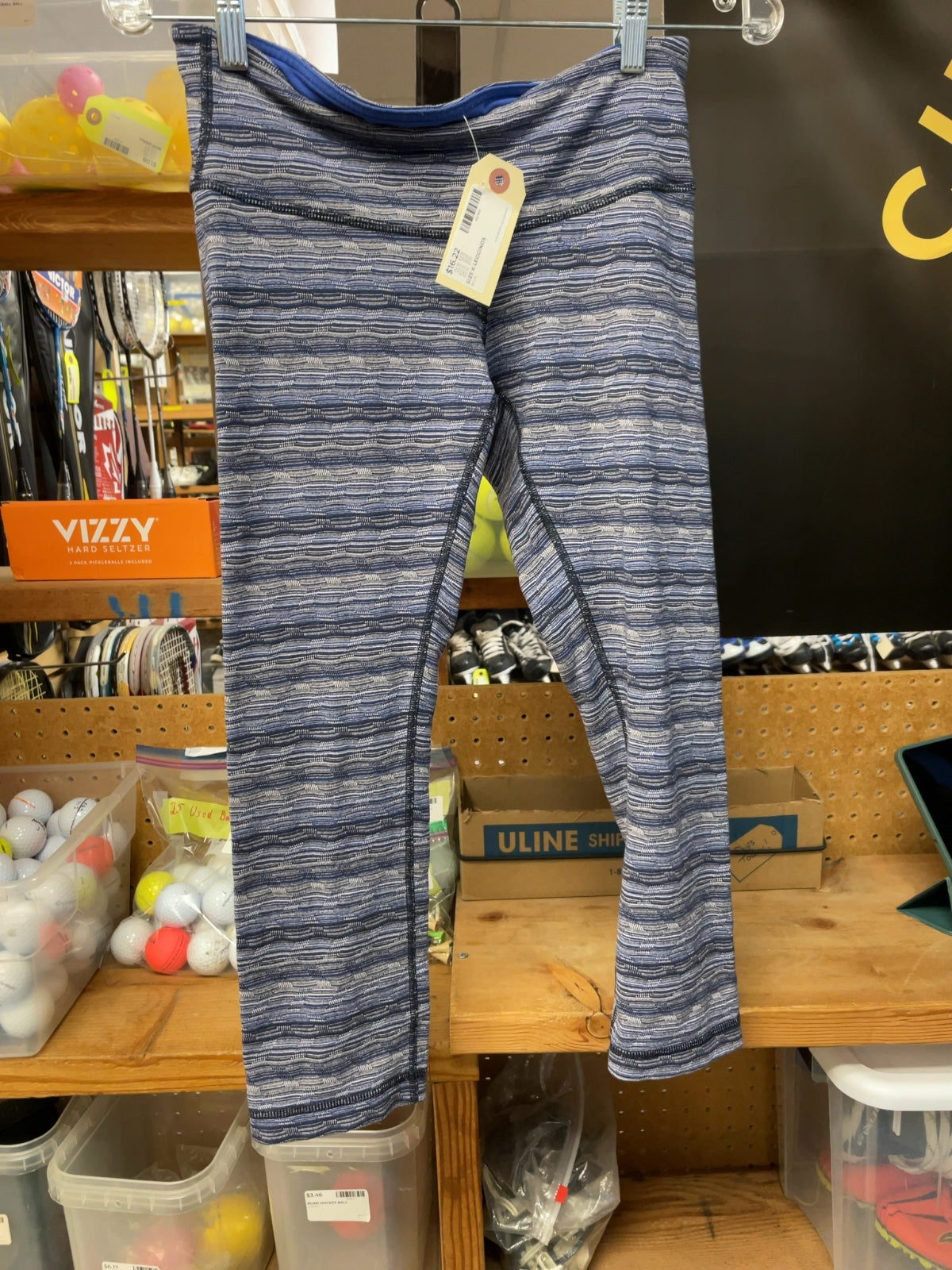 Lululemon Leggings Size 6 Blue Patterned