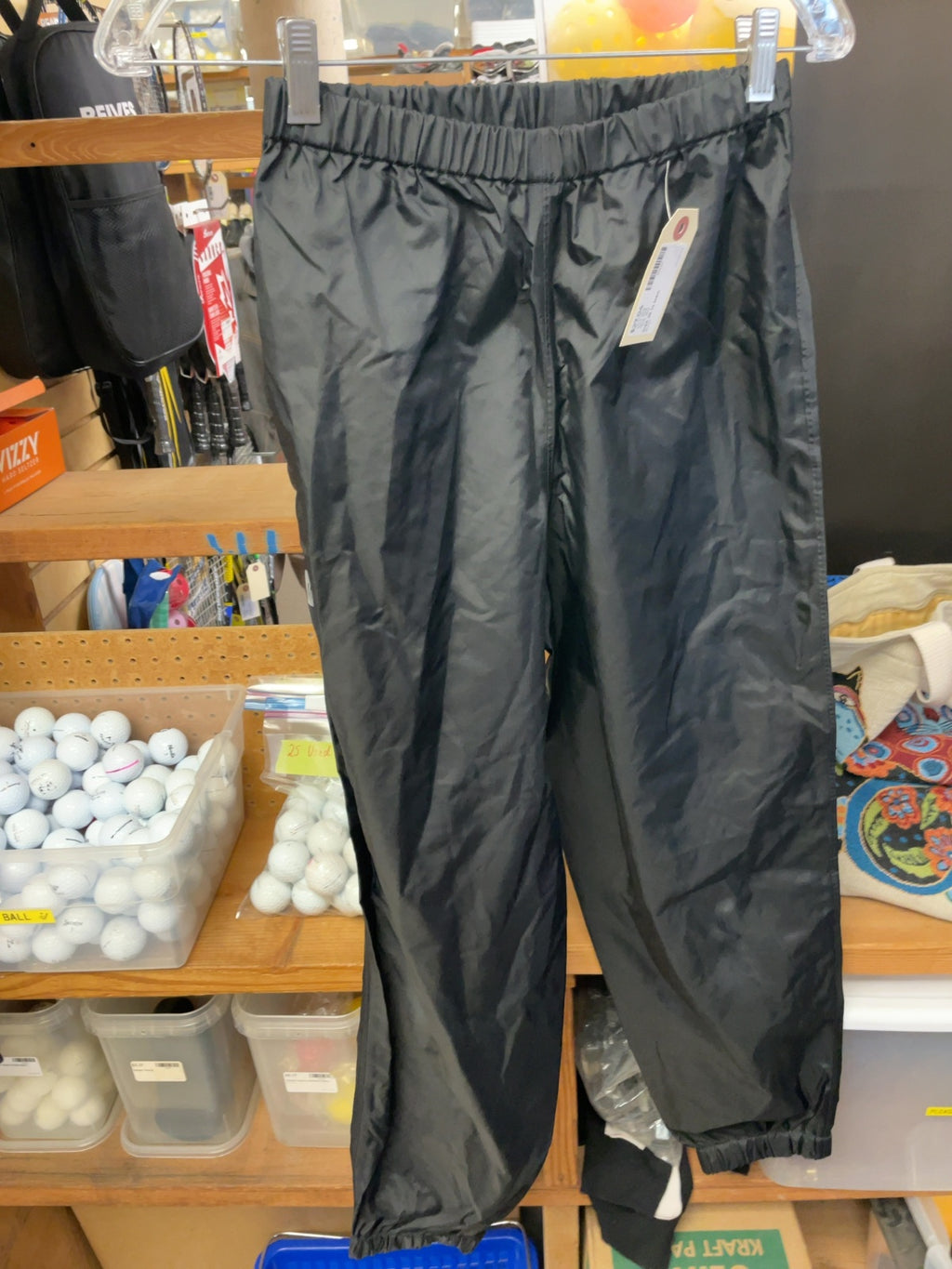 MEC Youth Rain Pants Size 14 Black