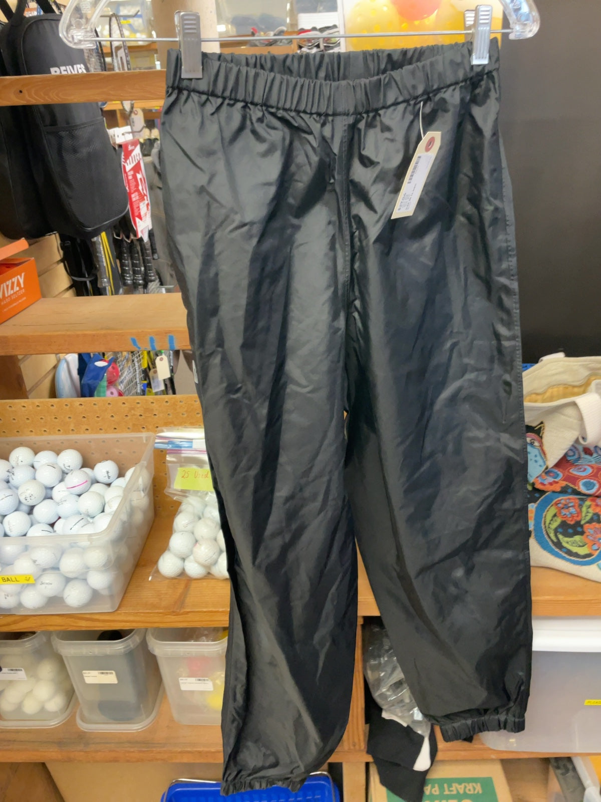 MEC Youth Rain Pants Size 14 Black