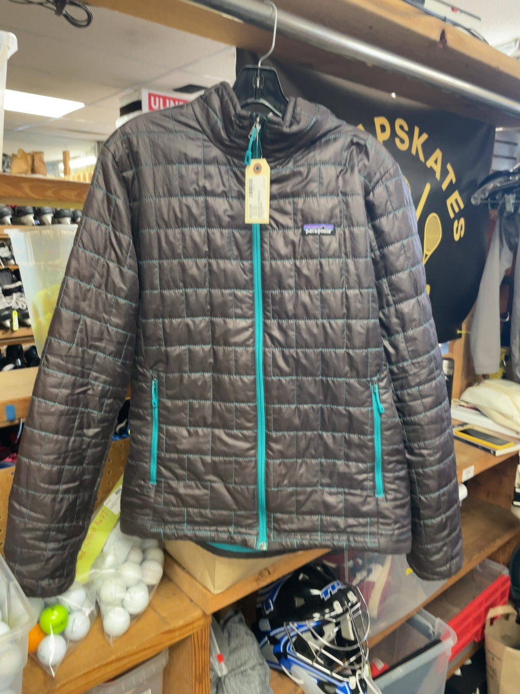 Patagonia Nano Puff Jacket Size M