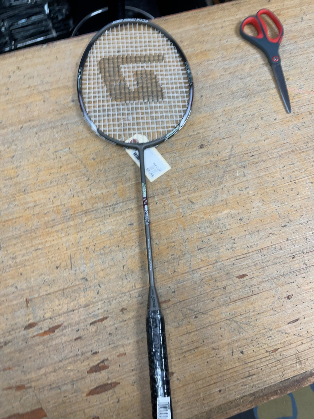 DHS M390 Badminton Racquet