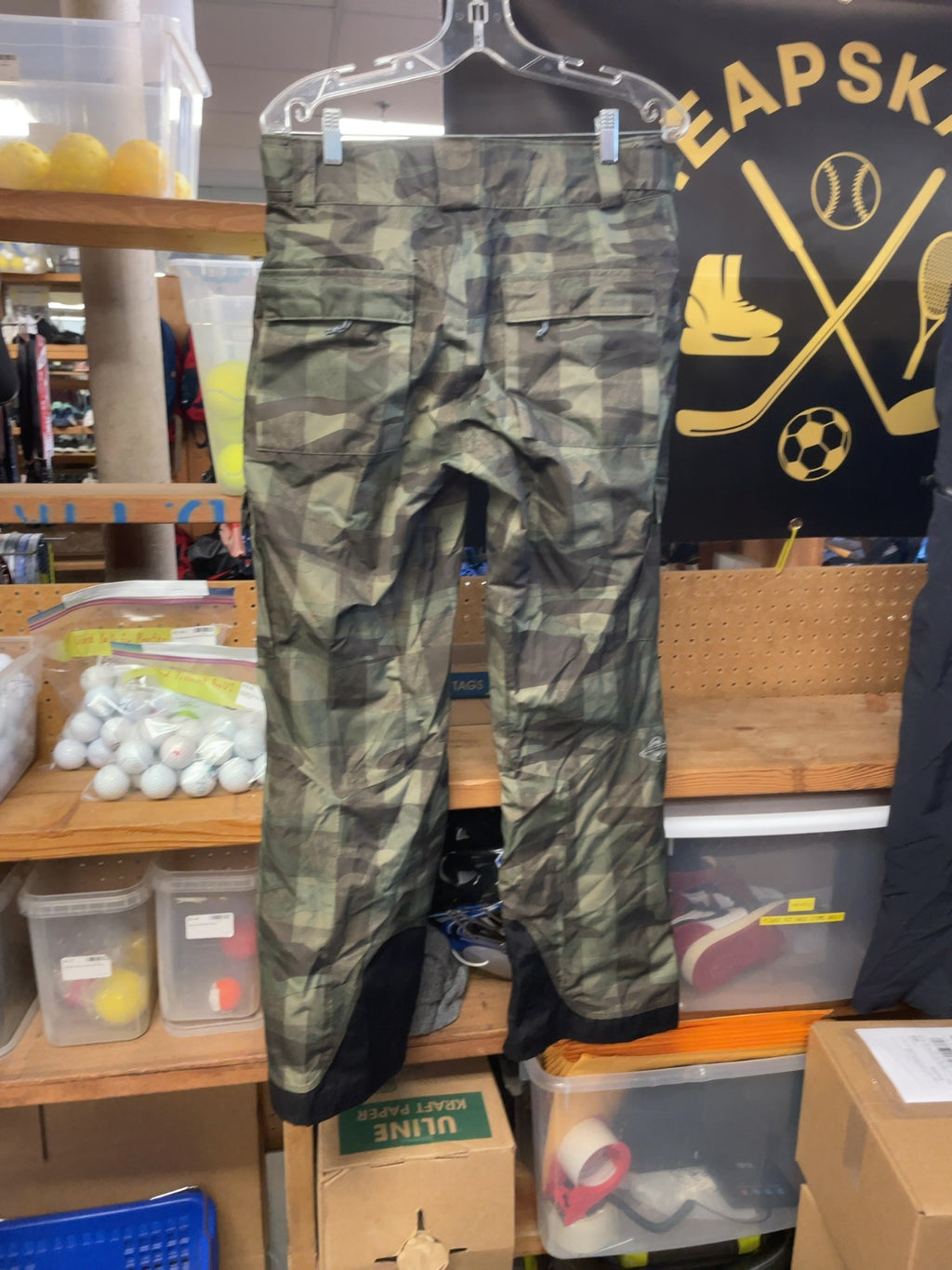 Columbia Omni-Tech Omni-Heat Size S Regular Camo Snow Pants