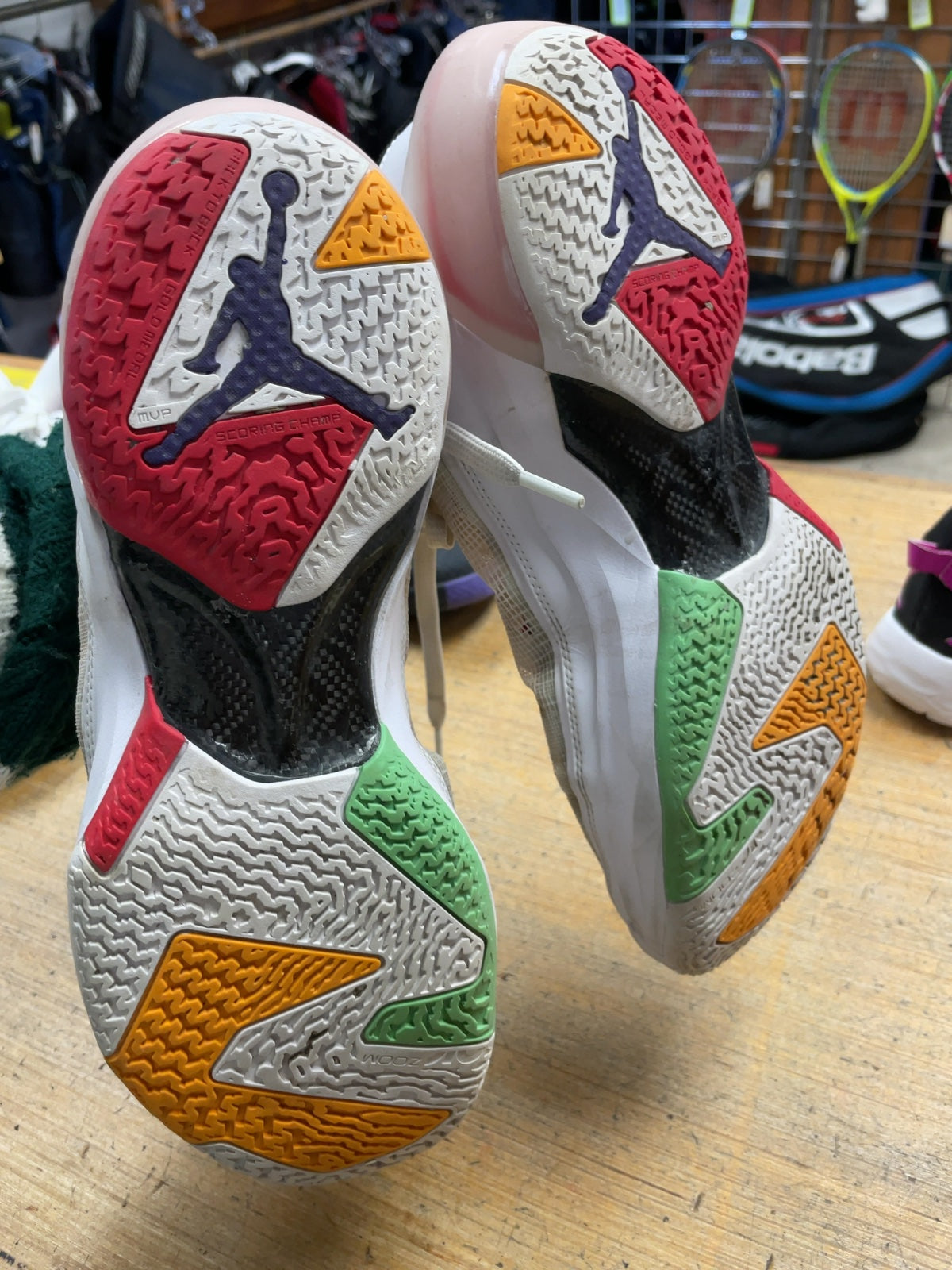 Air Jordan 37 'Beyond Borders' Size 10.5 Basketball Shoes