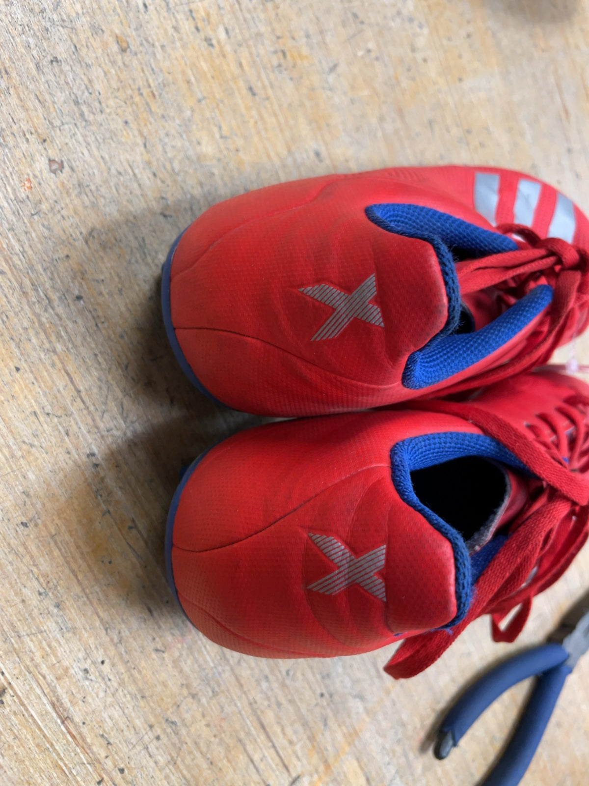 adidas X Size 9 Soccer Cleats