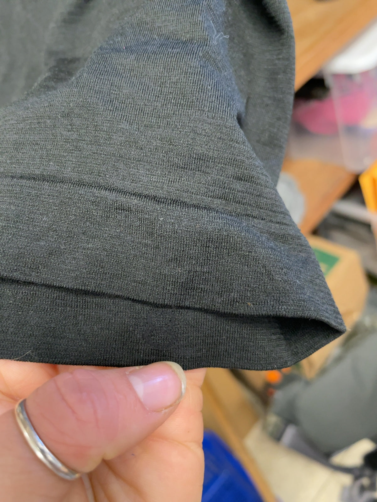 Lululemon Swiftly Tech Short Sleeve Shirt Size 8 Black