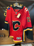 NHL Calgary Flames Monahan #23 Hockey Jersey Size L/XL Youth