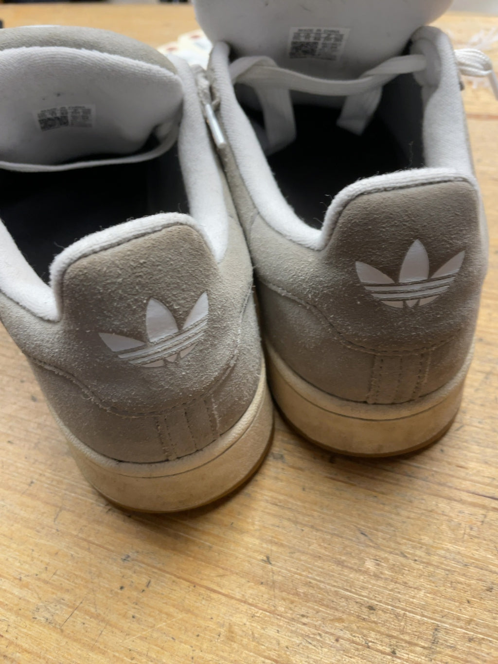 Adidas Campus 00s Size 11.5 US Grey Suede Sneakers