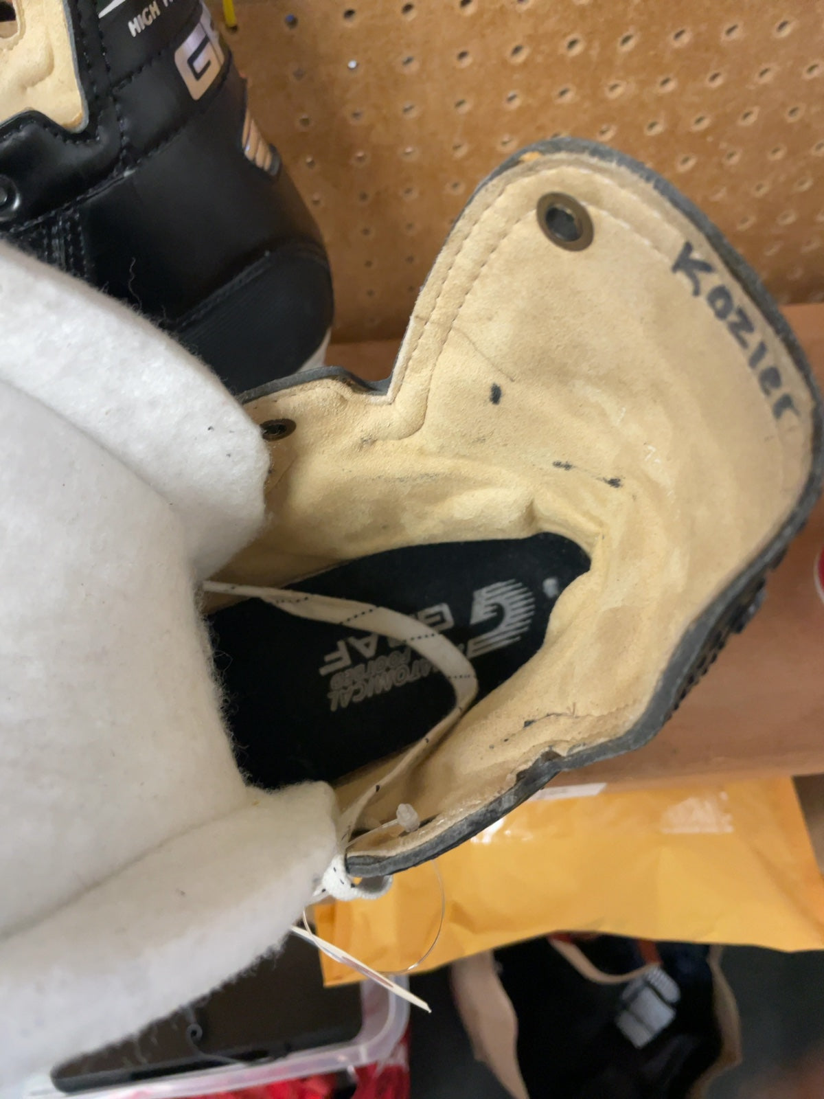 Graf Supra 705 Size 10.5 Hockey Skates