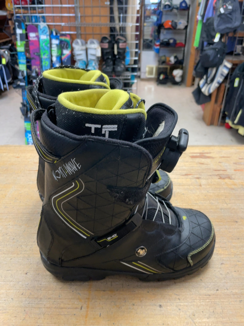 Northwave Caliber Size 9 US Snowboard Boots