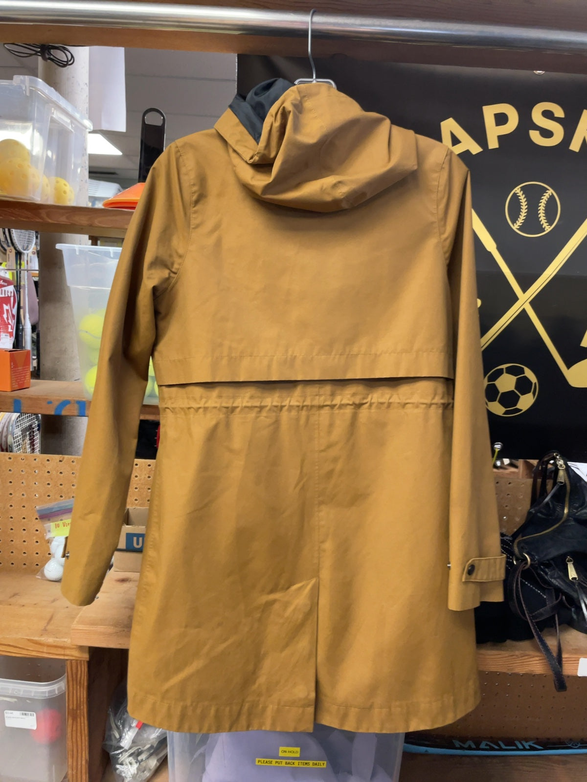 Rain Jacket Size Small Tan