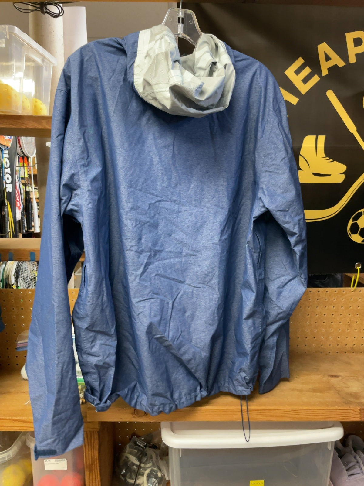 Helly Hansen Helly Tech Performance Rain Jacket Size L