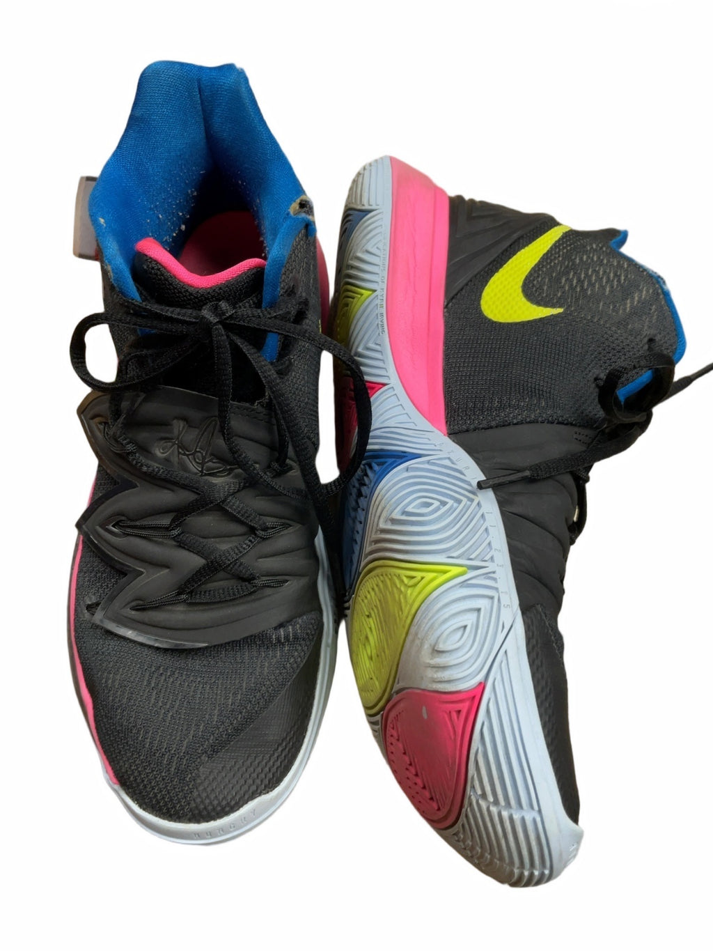 Nike Kyrie 5 Size 8.5 US Basketball Shoes