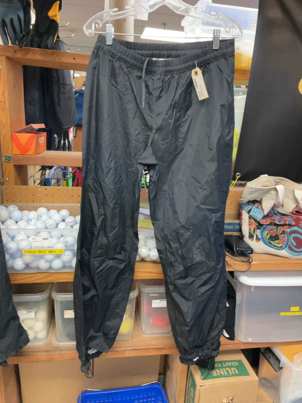 MEC Size M Men's Rain Pants