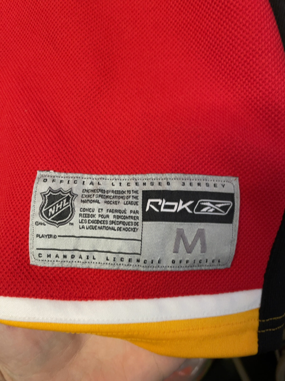 Reebok Calgary Flames Miikka Kiprusoff Size M Hockey Jersey