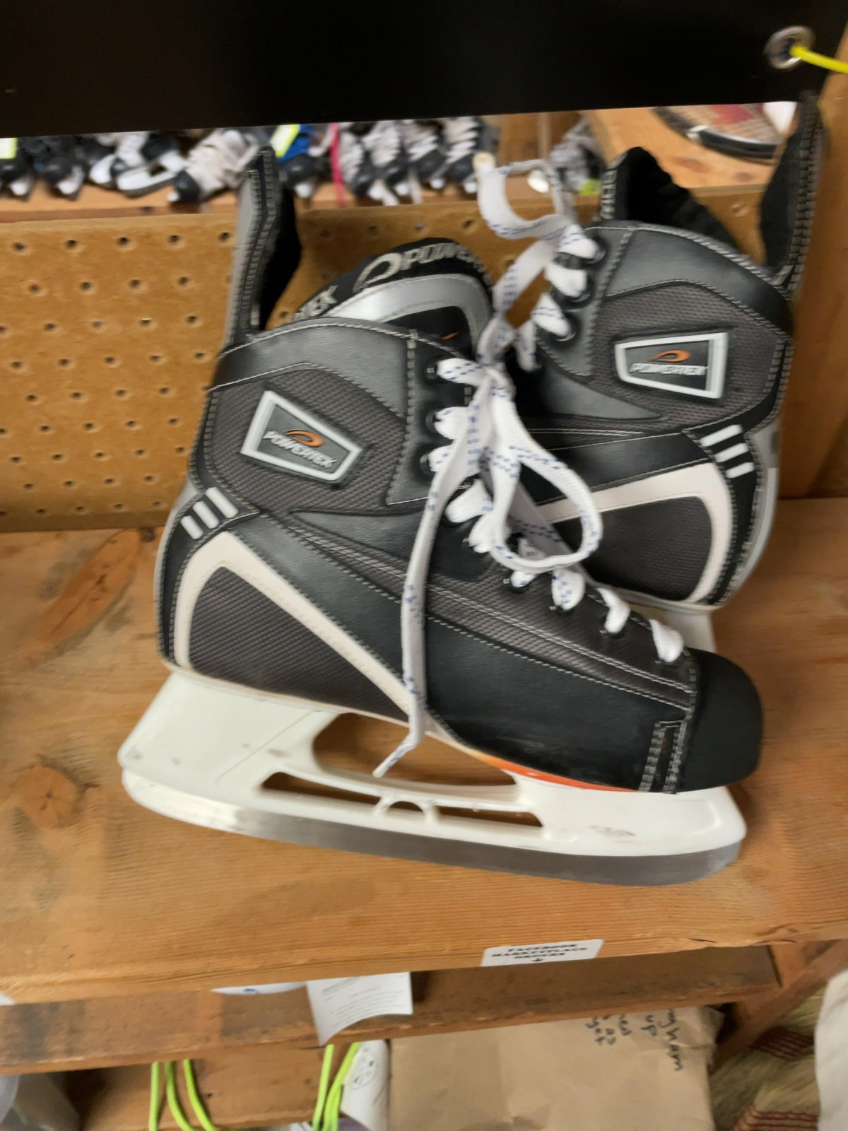 Powertek Ice Hockey Skates Size 10 Senior