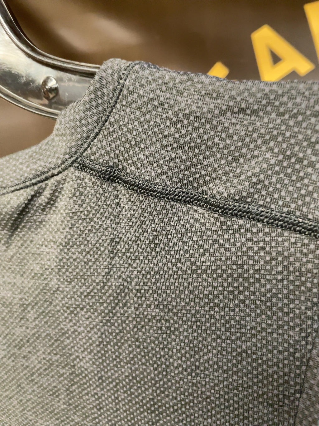 Lululemon Metal Vent Tech Sleeveless Tank Top Size M Charcoal