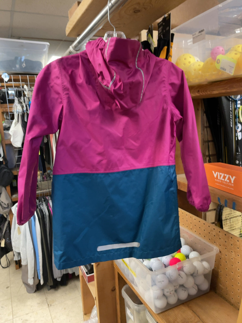 MEC Rain Jacket Size JR 7
