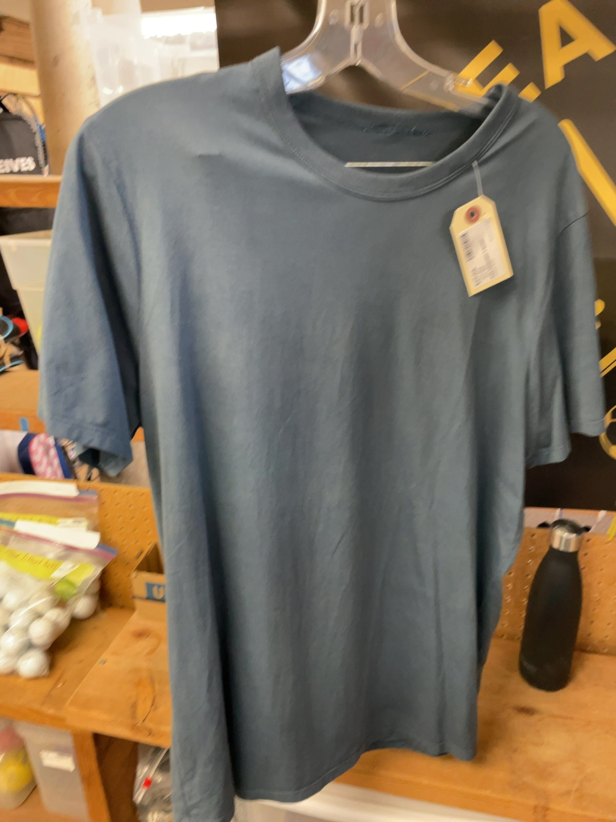 lululemon Men's T-Shirt Size M Lagoon Blue
