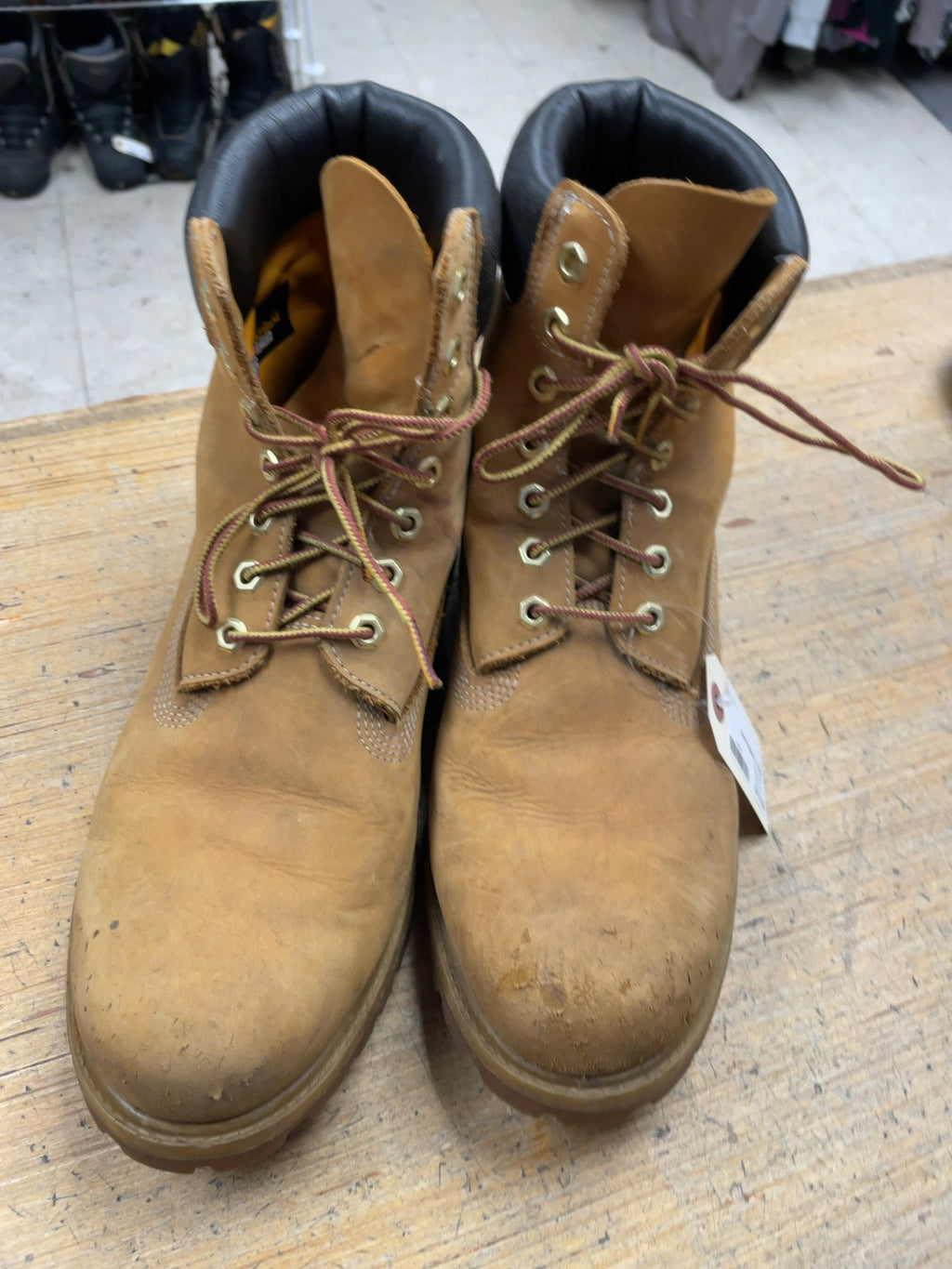 Timberland 6-Inch Premium Waterproof Boot Size 11 M Wheat