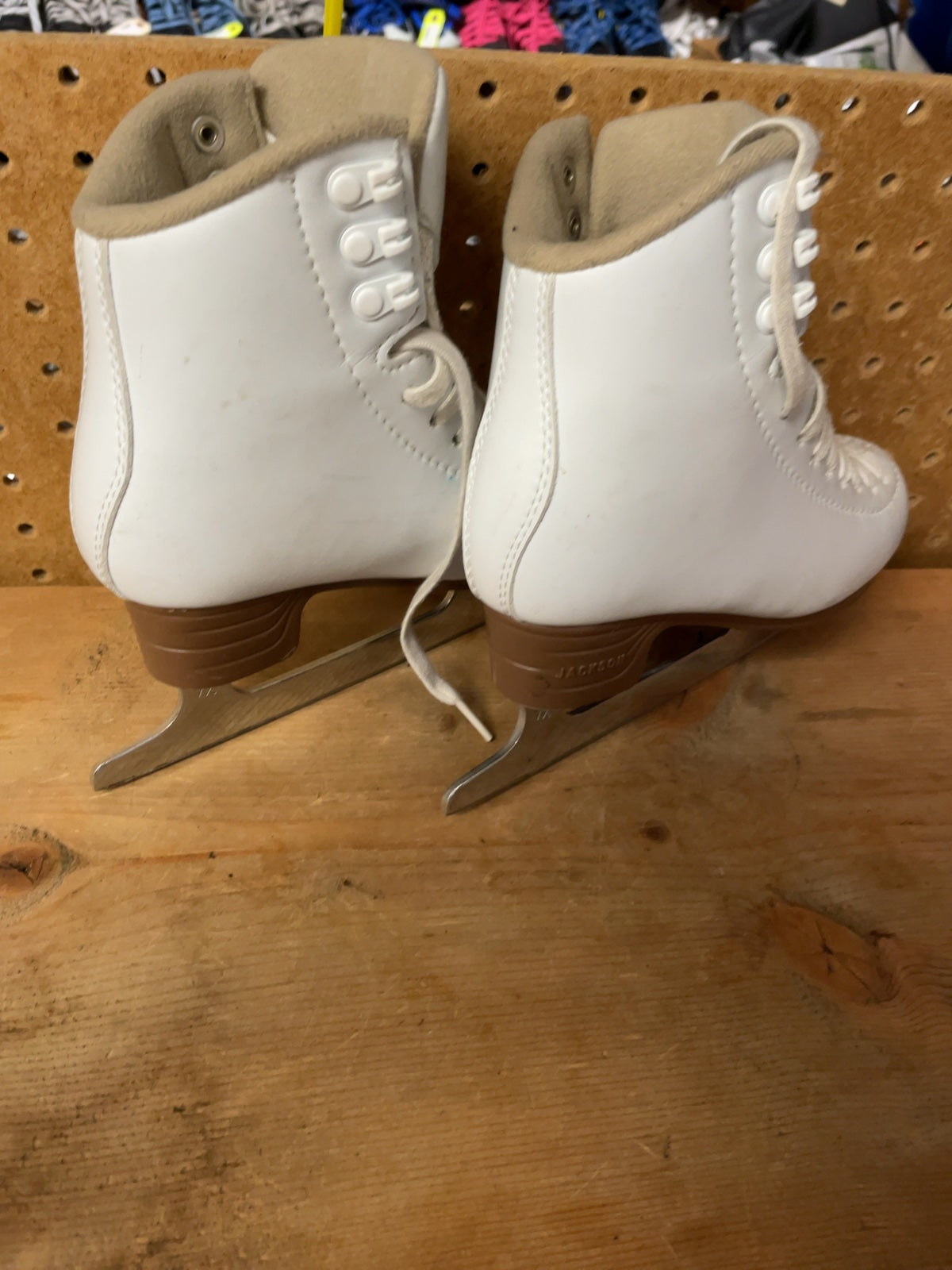 Jackson Mystique Size 13.5C Figure Skates
