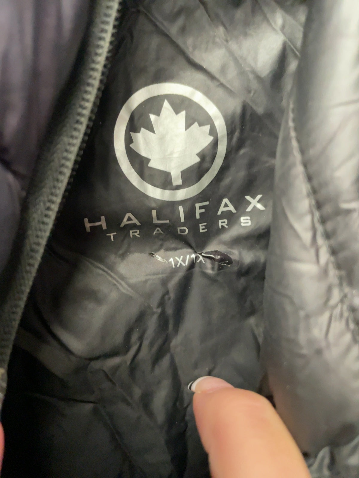 Halifax Traders Size 1X Hooded Puffer Jacket